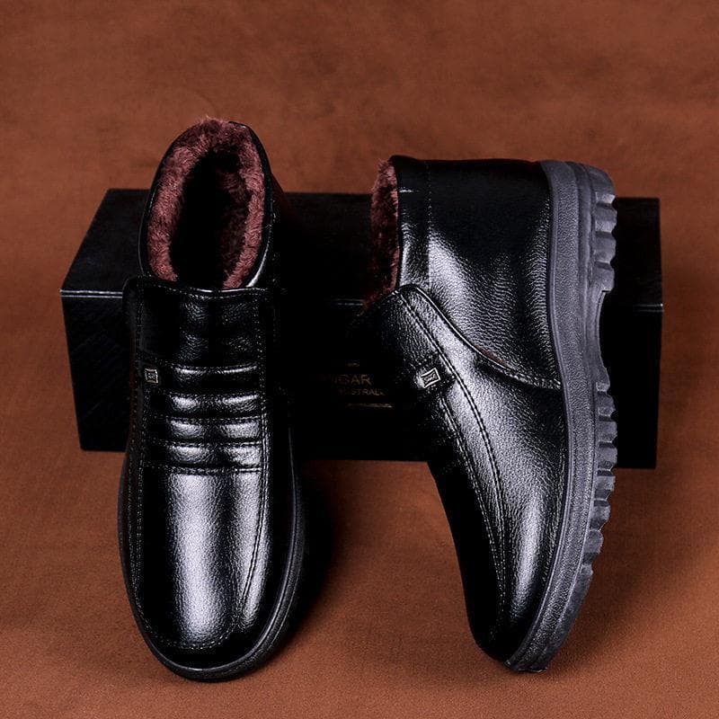 2025 inverno pelúcia quente sapatos de algodão de pelúcia de meia-idade idosos pai sapatos de algodão de couro Anti-desl