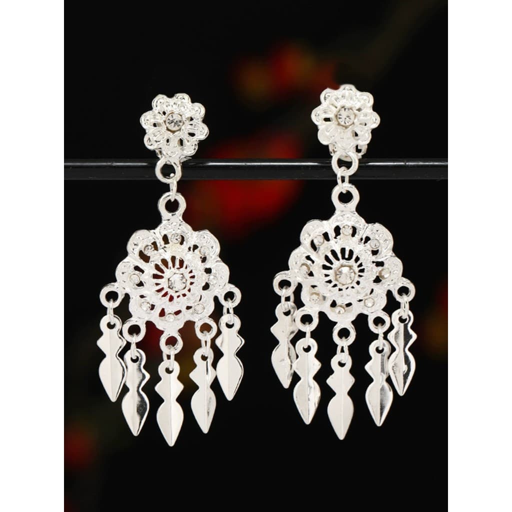 Sem piercing brincos clipes de orelha Tsutsu minoria estilo étnico brincos tailandês exótico Retro borla brincos feminin
