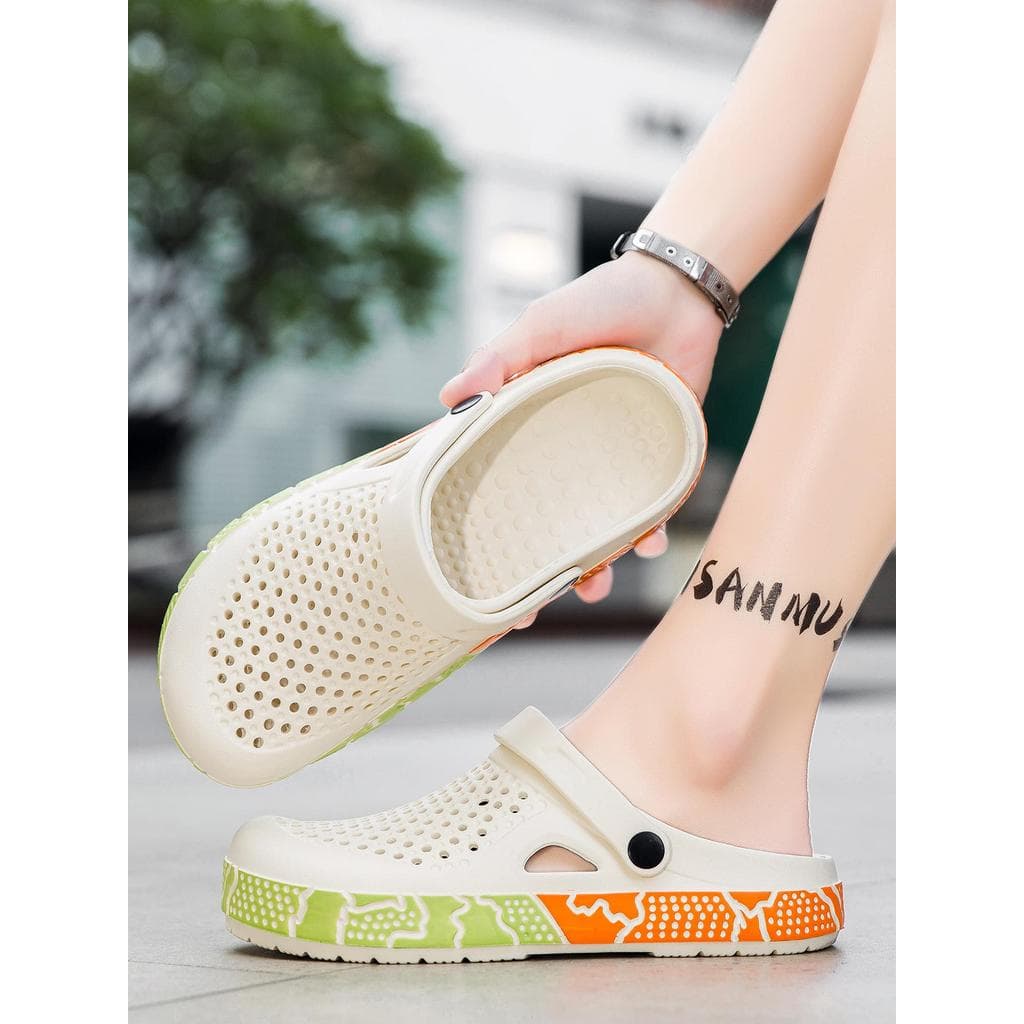 Caminhada de seda respirável buraco sapatos masculinos verão exterior Wear Baotou chinelos antiderrapantes condução dupl