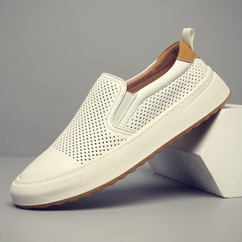Sapatos masculinos de couro genuíno verão respirável oco deslizamento em sapatos casuais couro genuíno sola macia sapato