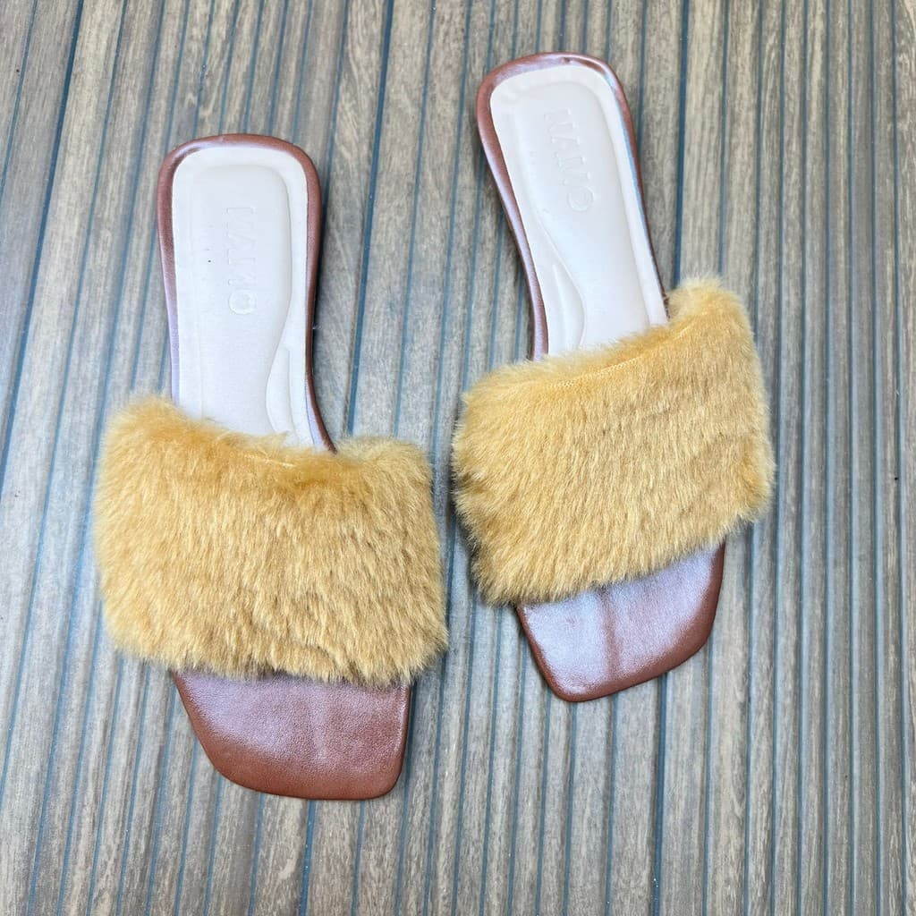 Rasteira Pantufa Confort Line Caramelo — grupo NAMO | Neutra e Elegante 34 ao 45