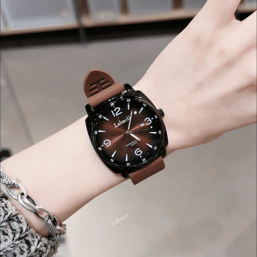 Luz de luxo elegante relógio feminino à prova dwaterproof água relógio luminoso feminino 2025 moda tendência relógio pul