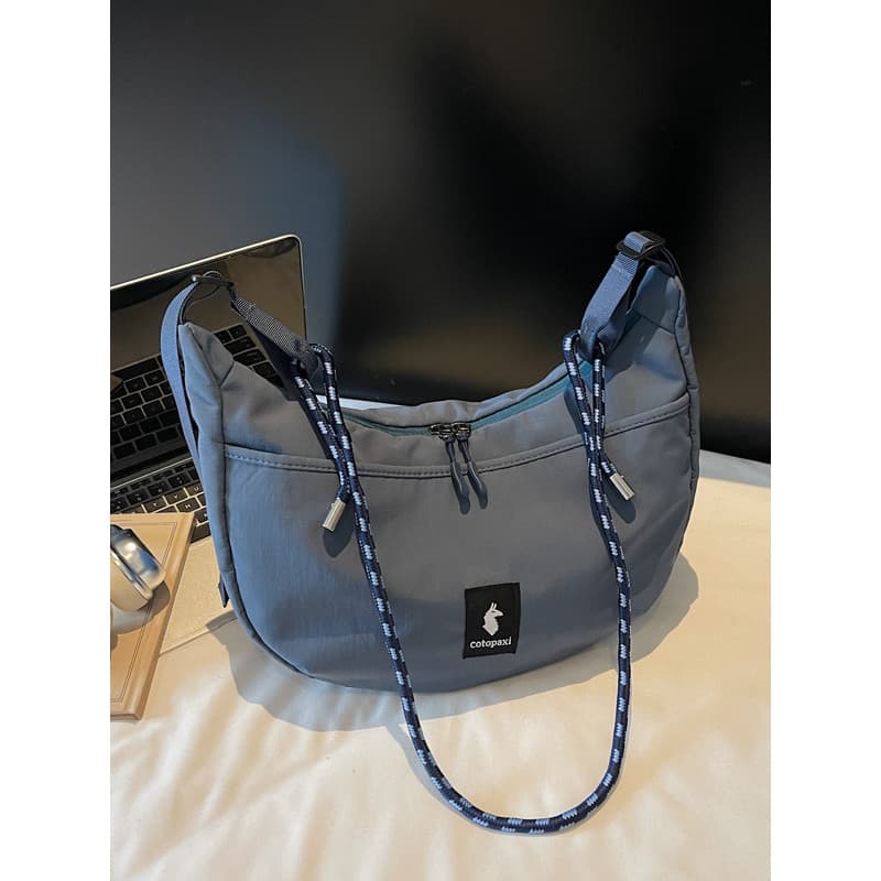 Moda Cross-corpo feminino saco de pano passeio Commuter Ultra-leve bolinho saco Multi-armazenamento saco de um ombro cor