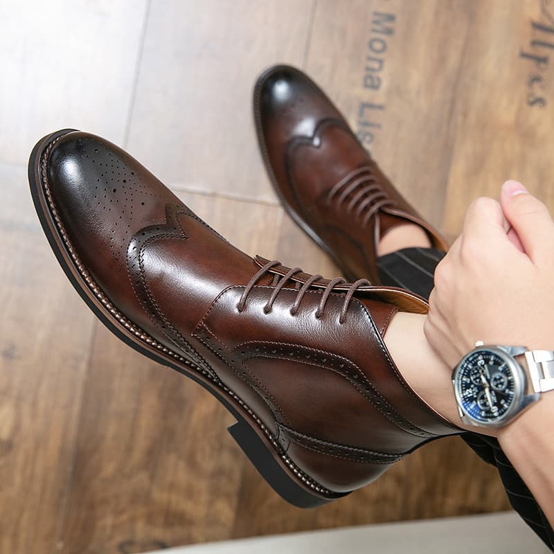 Botas curtas britânicas com cadarço, botas masculinas Broke de negócios, cano médio, casuais, Martin, botas de couro mas