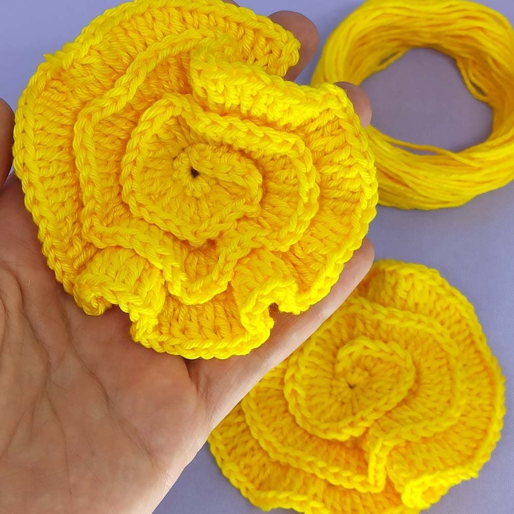 Kit de Aplique em Crochê Camélia para Chinelos – Pronto para Aplicar Chinelos Artesanais