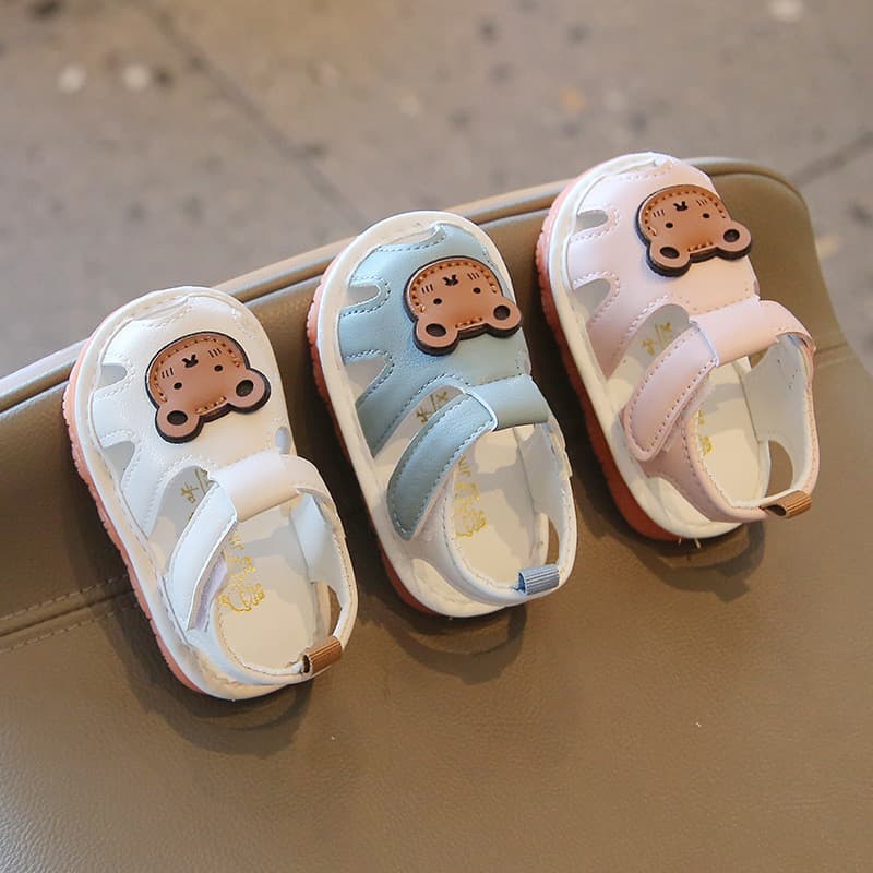 Sapatos de bebê de verão 1-2 anos de idade masculino feminino bebê criança sapatos à prova de chute antiderrapante sola