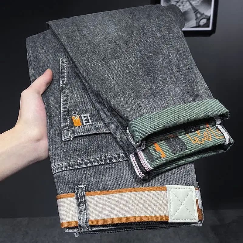 Street Wear bordado estiramento Jeans masculino 2026 novo estilo primavera fino ajuste na moda em linha reta azul cinza