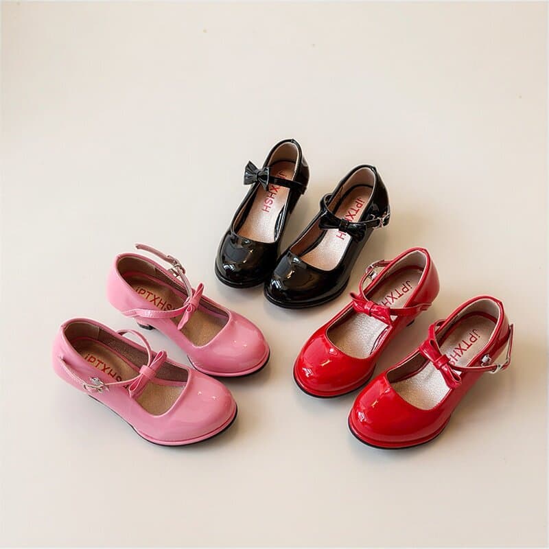 Meninas moda salto alto 2026 primavera outono novo estilo brilhante vermelho desempenho sapatos doce bonito princesa sap