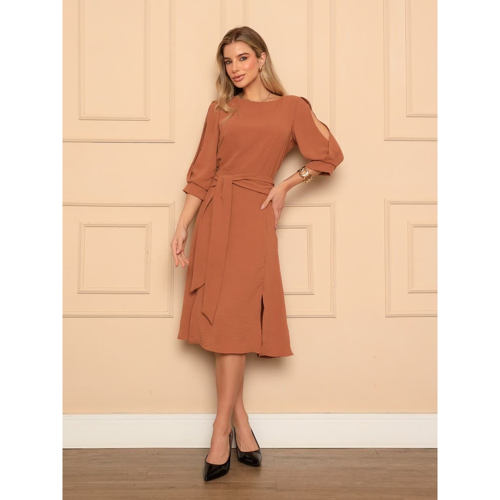 Conjunto Feminino Sofisticado - Saia Midi e Blusa de Meia Manga Com Alça de Cintura