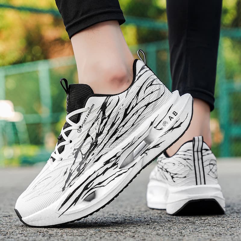 Novos Sapatos De Malha Luminosa Superdimensionados , Tênis De Treinamento Respiráveis E Com Absorção De Choque 46