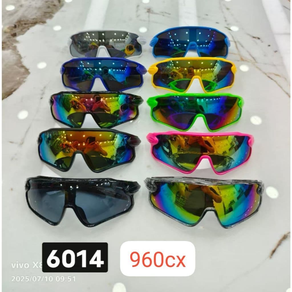 Kit 10/20/ 30 peças Oculos de Sol esportivo Unissex Todas as cores Atacado