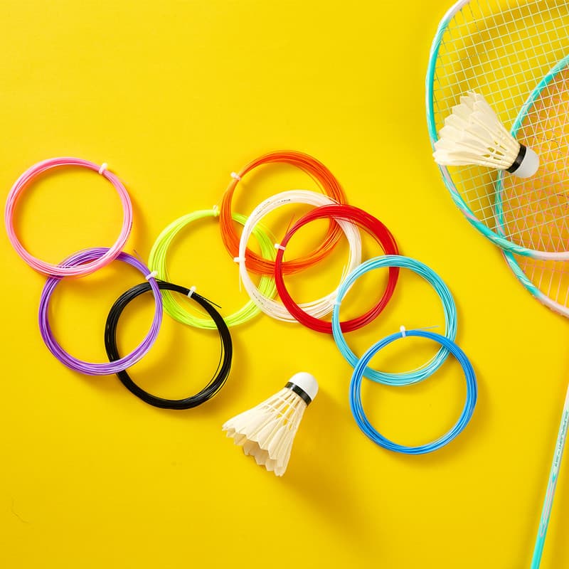 2 itens 9.9 linhas de raquete de Badminton treinamento de controle de alta elasticidade resistente ao frio profissional