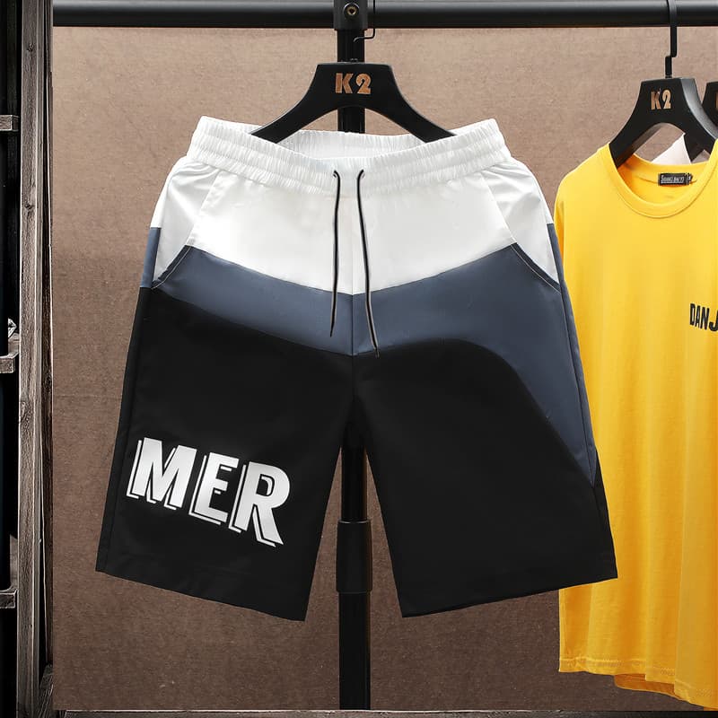Calções de seda gelo masculino verão 2023 novo estilo calças de cinco pontos Street Wear Casual solto calças de praia ju