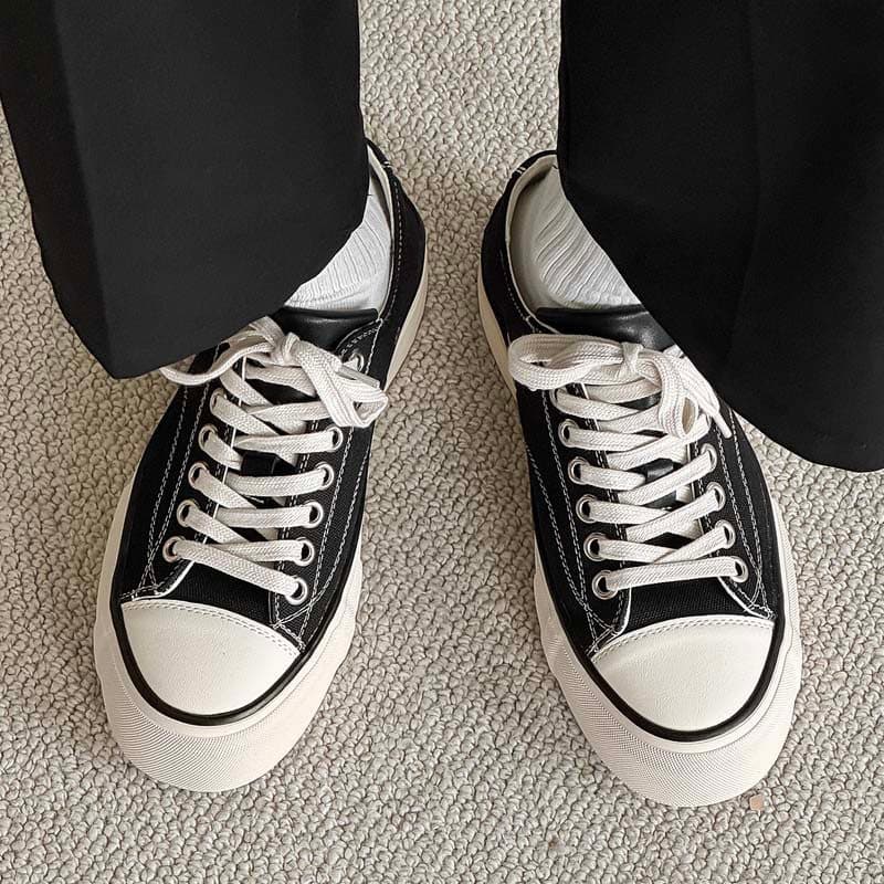Tênis masculino primavera novo estilo japonês na moda baixo-topo sapatos de lona fina respirável All-Match Casual preto