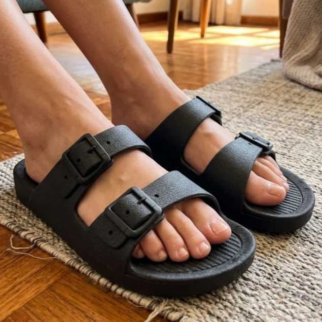 Chinelo Nuvem Casual Masculino Feminino Leve Macio Confortável Dupla Fivela Ajustável