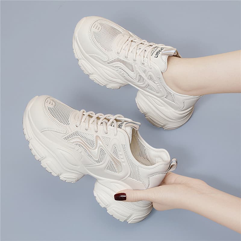Sapatos papai de sola grossa femininos aumentando tênis de malha de primavera sapatos femininos de malha respirável
