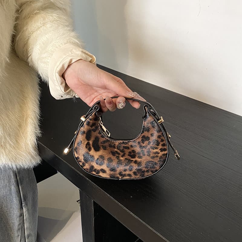 Mini Bolsa de Mão para Mulheres, Bolsa Casual e Única em Forma de Meia-Lua, Elegante Bolsa Tote com Estampa de Leopardo