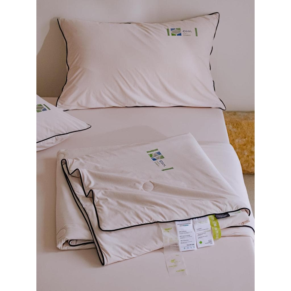 Atualizado Cool Feeling Ice Silk Summer Cool Quilt Core 10% Soja Summer Quilt Conjunto de quatro peças Lavável à máquina
