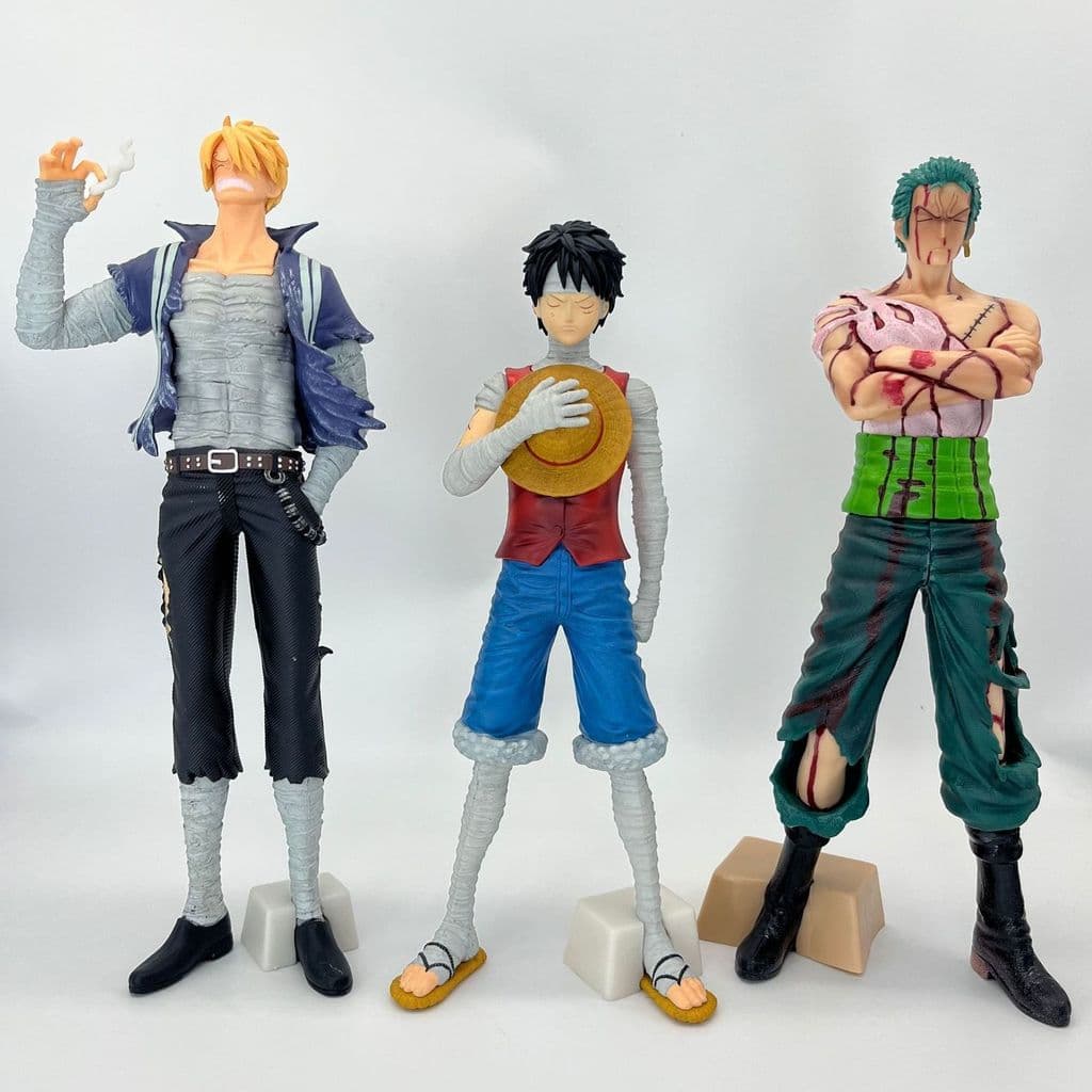 Figura de One Piece: Zoro gravemente ferido com bandagens, Luffy, Sanji da Ilha Skypige, figura de anime 2D com alta fid