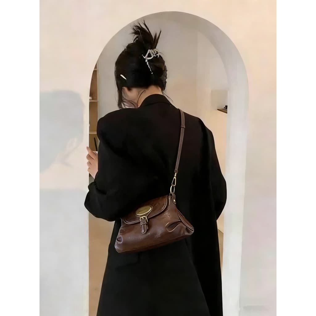 Super quente cor de café Retro axilas saco senhoras 2026 novo estilo luz luxo nicho High-End moda All-Match saco do mens
