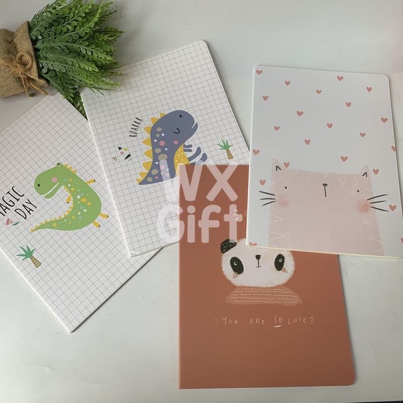 Caderno Modelo Pautado ou Quadriculado B5 - Costurado - Uniso / WX Gift