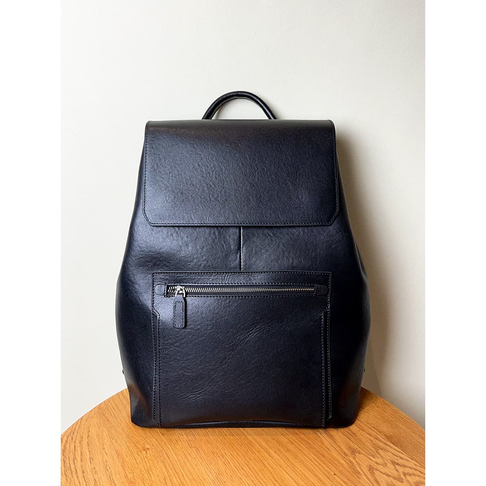 Mochila de couro genuíno masculina mochila de negócios Commuter grande capacidade primeira camada de couro 2025 novo est