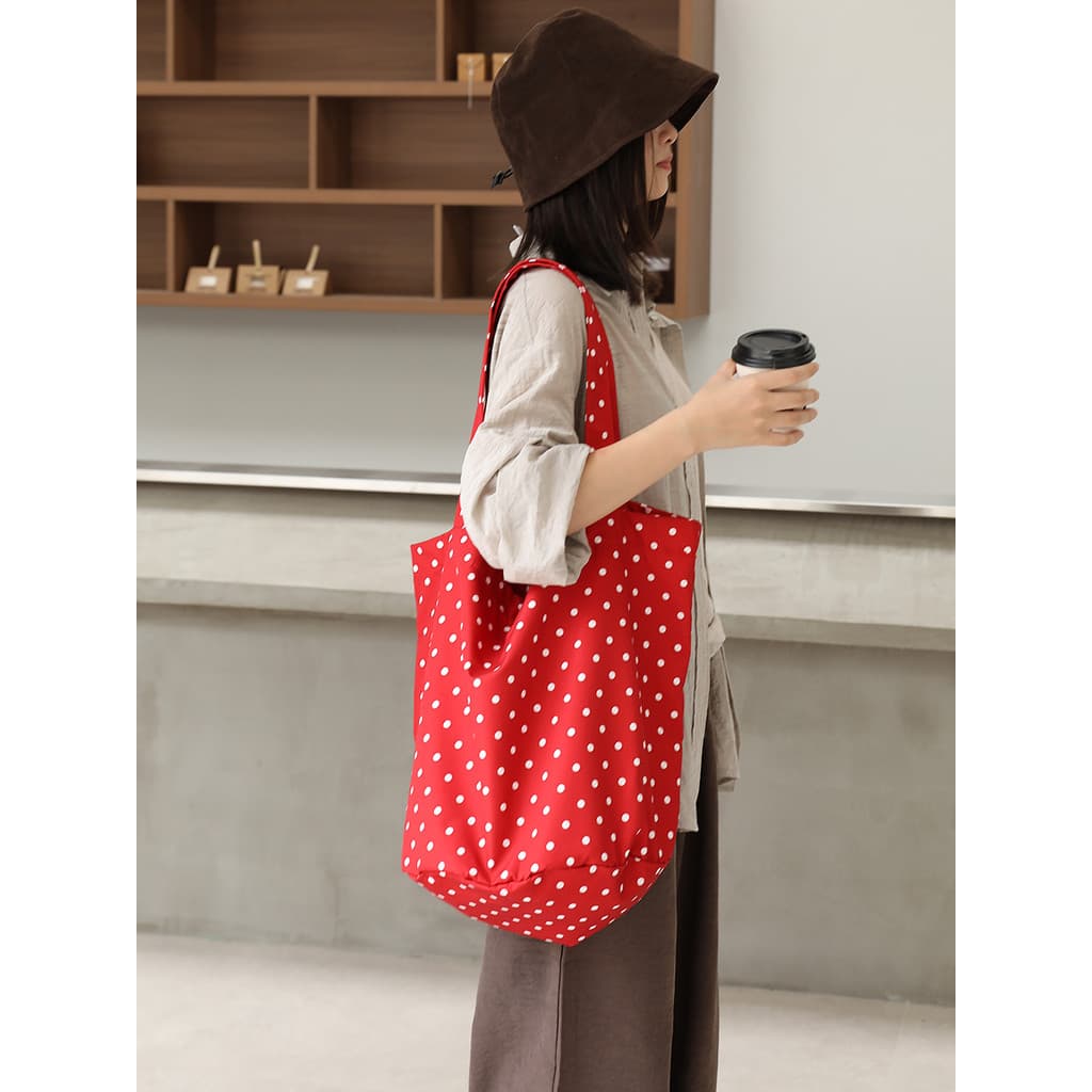 Versão coreana ins Super quente Polka Dot balde saco feminino All-Match contraste cor lona sacola estudante classe um-S