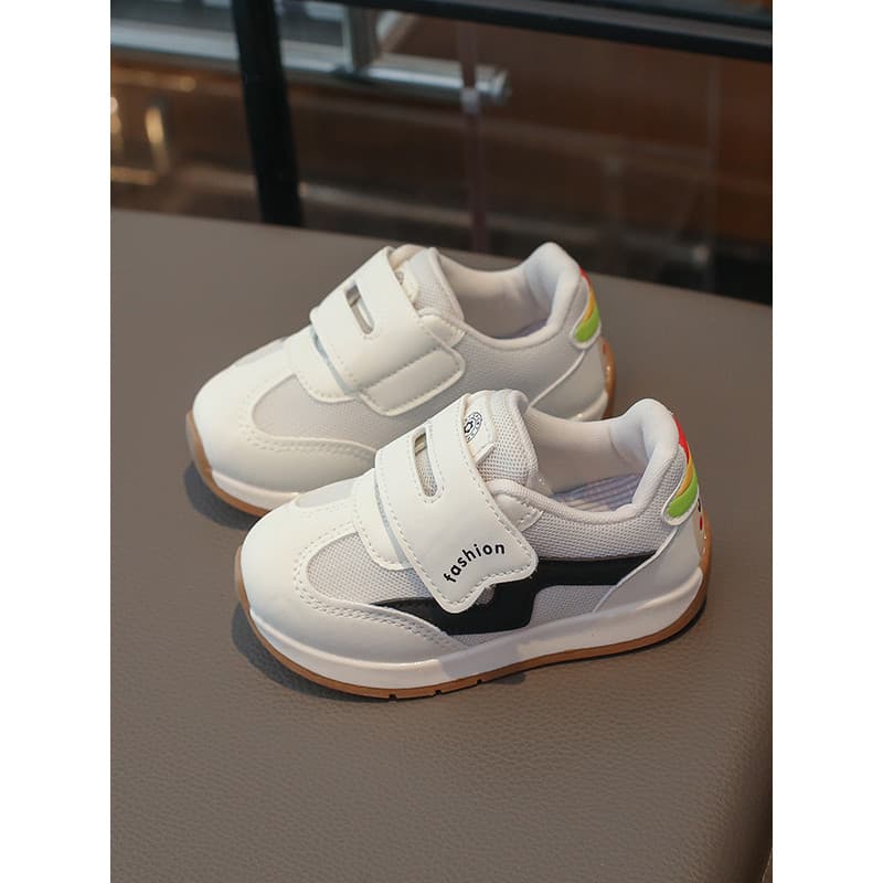 Sapatos de bebê primavera outono estilo 2026 novo estilo 1 a 5 anos de idade sapatos de sola macia da criança meninos cr