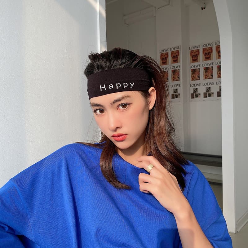 Primavera verão estilo fino bandana cor brilhante carta feliz esportes Headwear versão coreana passeio diário influencia