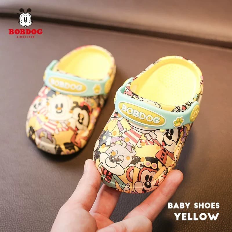 Sandálias de bebê chinelos antiderrapante desodorante de sola macia novo estilo crianças buraco sapatos peitos de bebê v