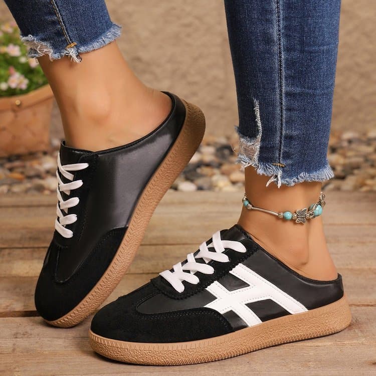 Flat PU Baotou Salto Médio (3-5cm) Costura PVC Esportes Casuais Treinamento Alemão Meio Chinelos Sapatos Femininos