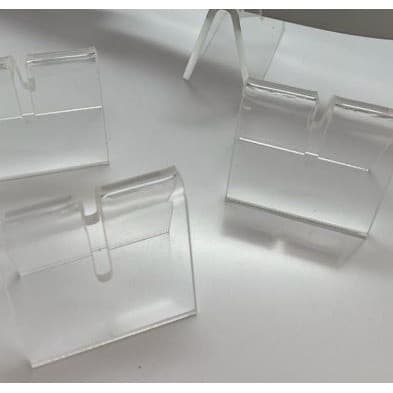 100 unidades de display para facas