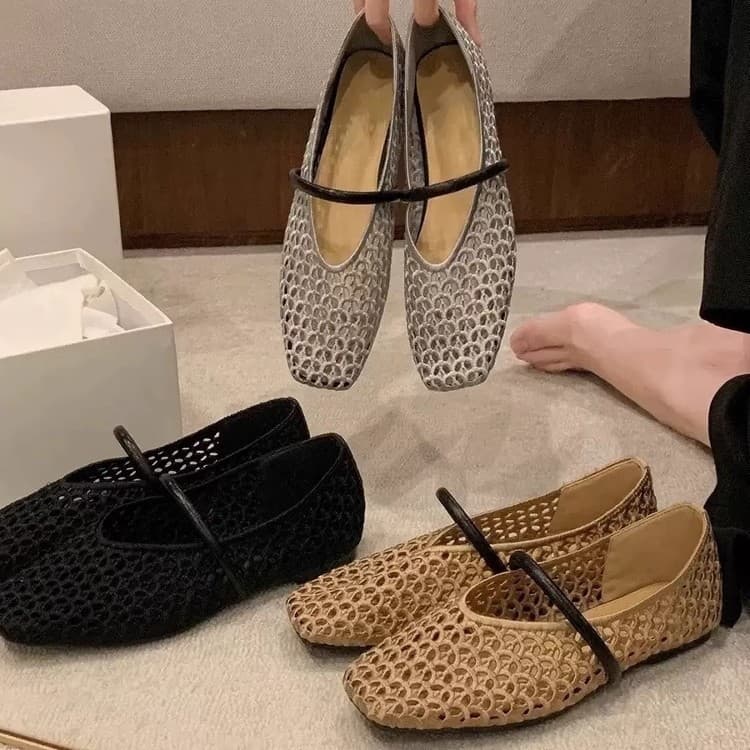Retro tecido romano pequeno dedo do pé quadrado boca rasa sapatos femininos novo estilo cinta plana oco Commuter sapatos