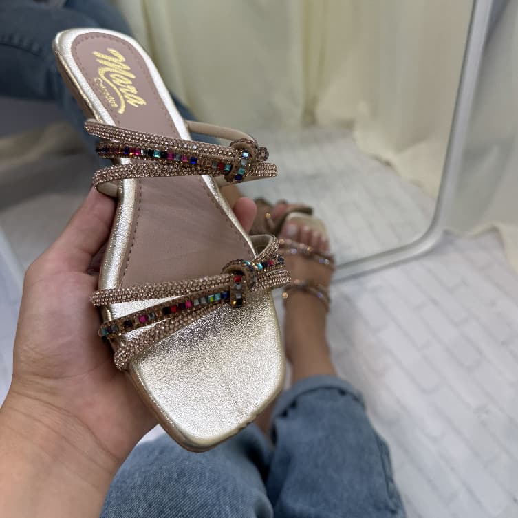 Rasteirinha Feminina Sandália  Rasteira Colorida Com Nó Tiras  Brilho Confortável Luxo Strass