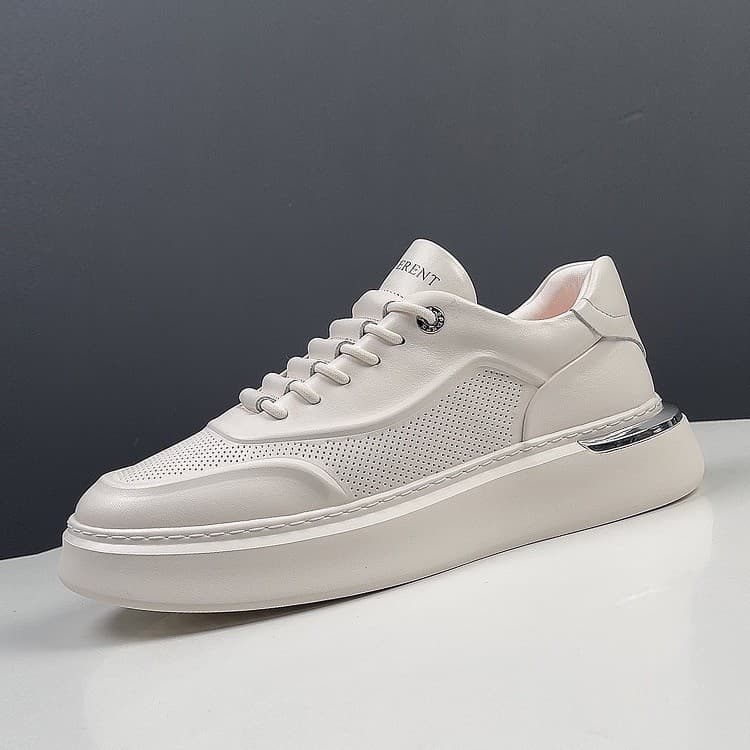 High-End sapatos brancos masculinos primeira camada de couro de sola grossa sapatos casuais masculinos perfurados respir