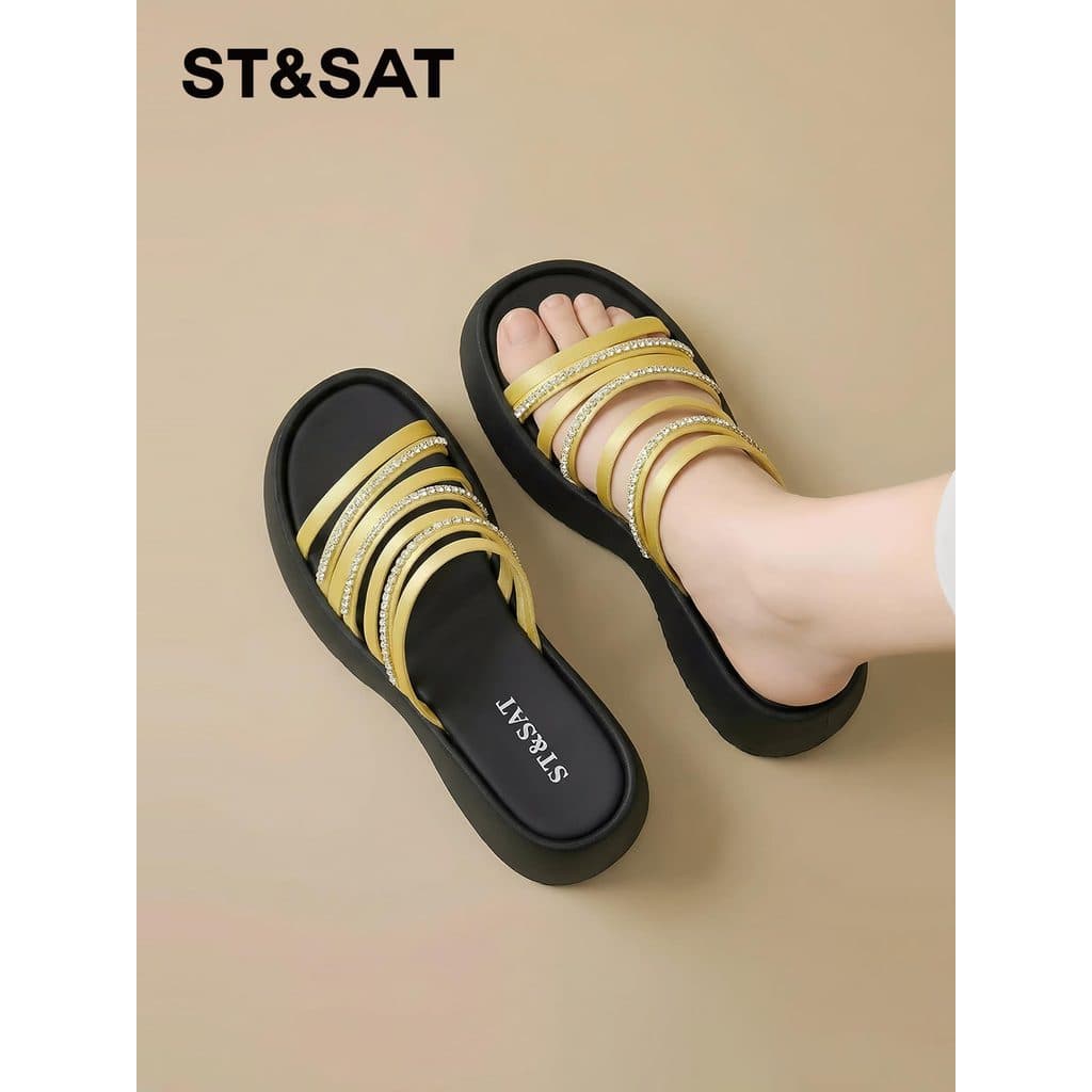 Sábado sandálias de dedo aberto feminino 2026 verão novo estilo Flip-Flops exterior usar praia pessoas preguiçosas sandá