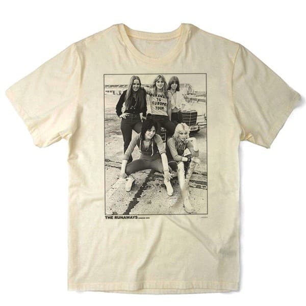Camiseta Algodao The Runaways Banda de Rock Bandas Musica Punk Hard Classica Mulheres Nervous