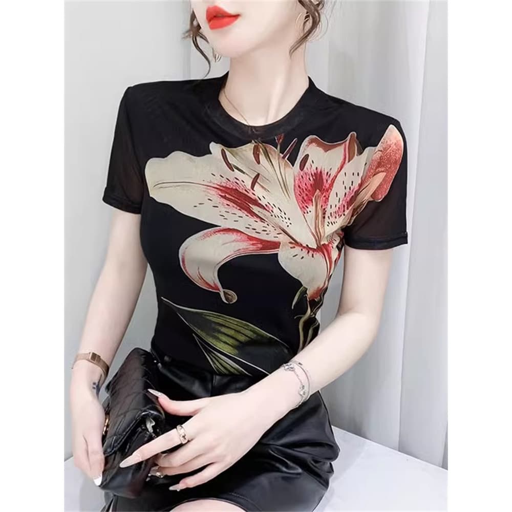 Preto impresso em torno do pescoço de manga curta camiseta feminina verão 2026 novo estilo vestido de verão fino-ajuste