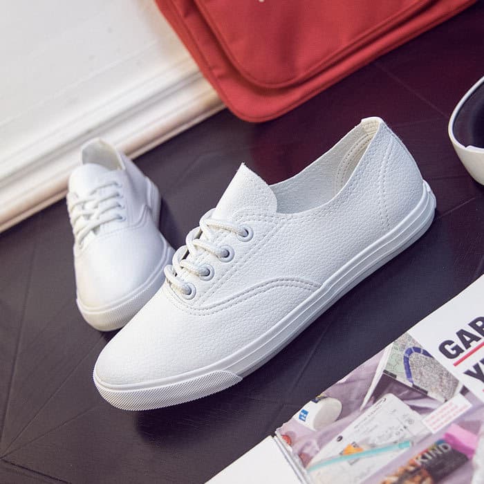 Influenciador sapatos brancos 2026 novo estilo All-Match versão coreana simples Casual confortável sapatos para mulheres