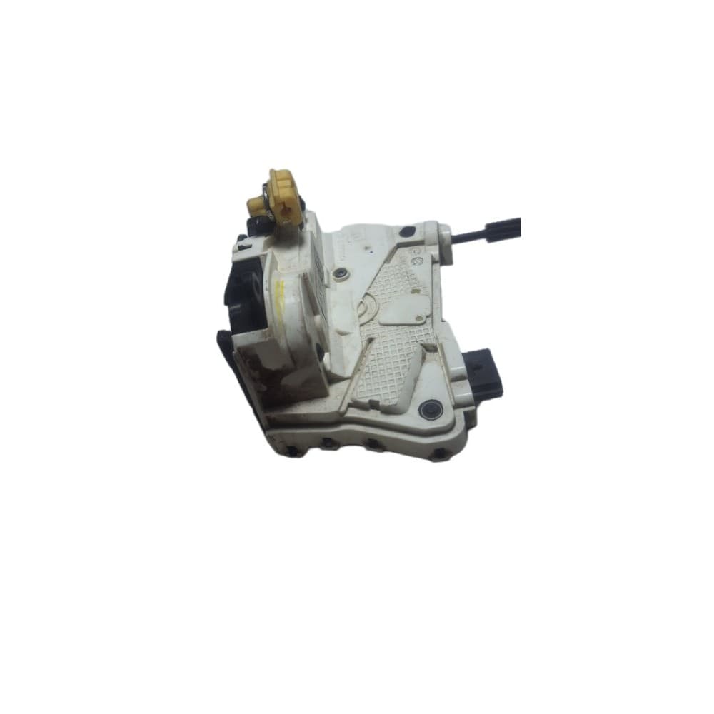 Fechadura Dianteiro Porta Esquerdo Onix Tracker 2020 A 2022