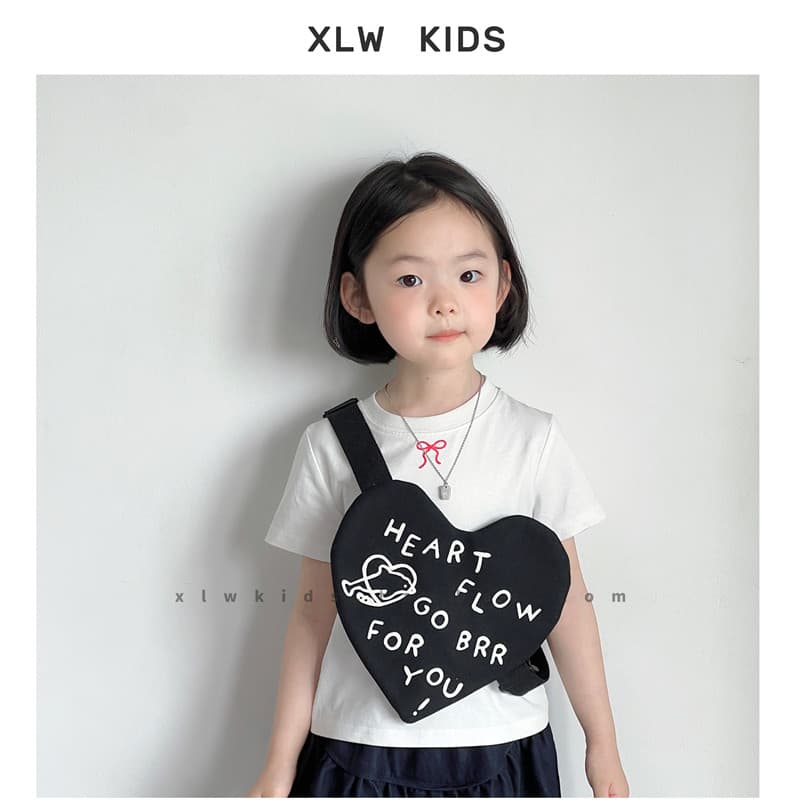 Versão coreana Ins novo estilo amor Graffiti crianças saco do mensageiro menina bebê primavera verão viagem ao ar livre