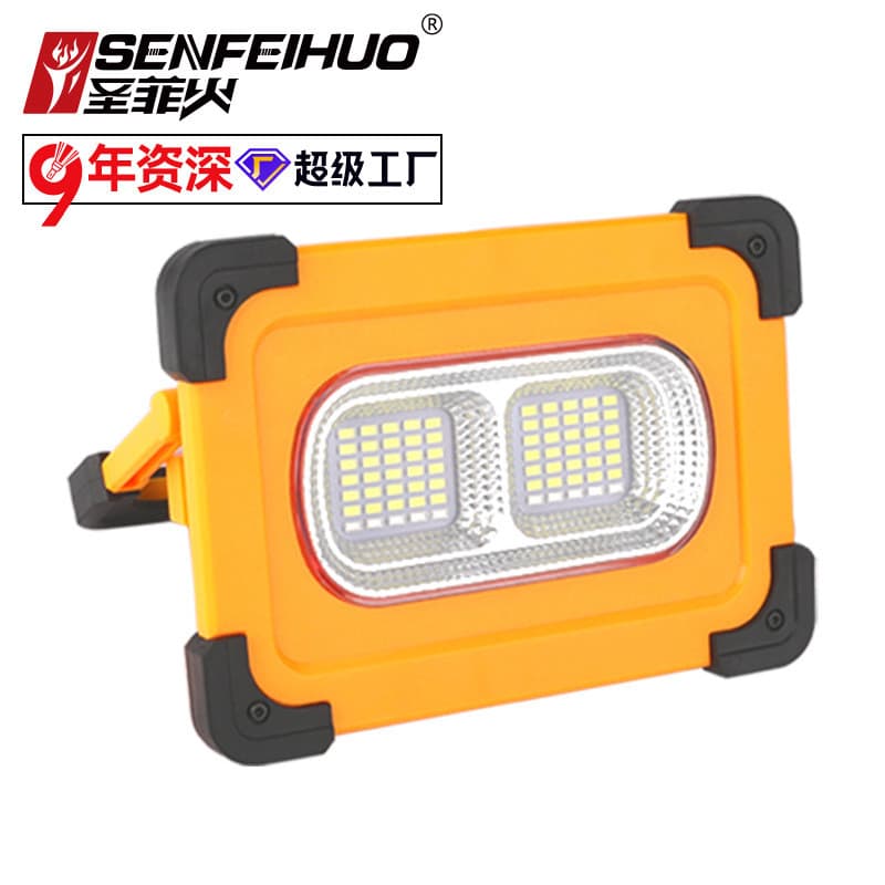 Cross-Border LED destaque luz de inundação Solar carregamento USB portátil forte adsorção magnética iluminação de emergê