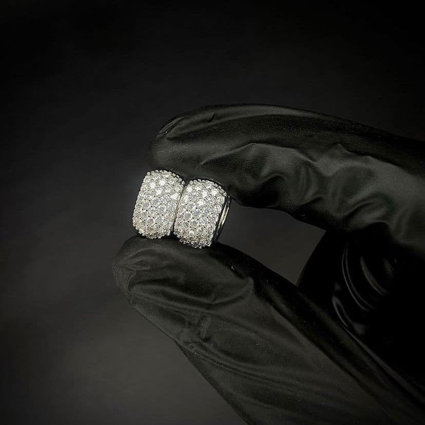 Brinco Ice Masculino Jogador Caro Cravejado Zirconia