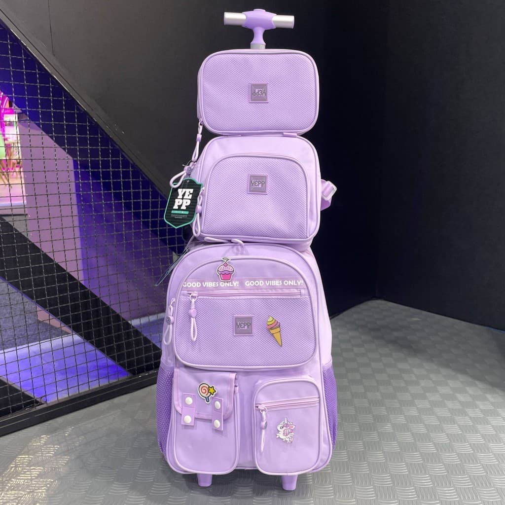 Kit Mochila 18” Pins Removíveis Acompanhante Escolar Juvenil 2 Rodas Escolar Com Lancheira Térmica E Estojo