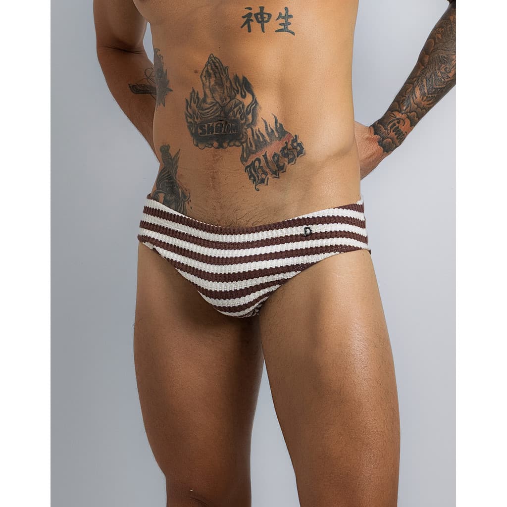 SUNGA MASCULINA SLIM DIABOY NATURAL CROCHÊ CACAU