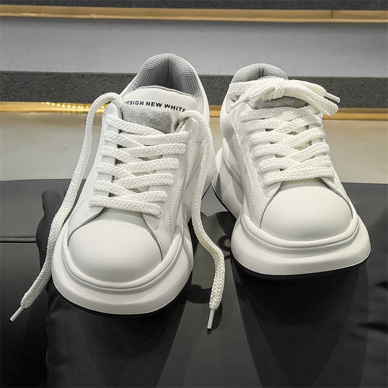 Sapatos masculinos de verão 2026 novo estilo tênis masculino respirável All-Match esportes sapatos casuais de sola gross