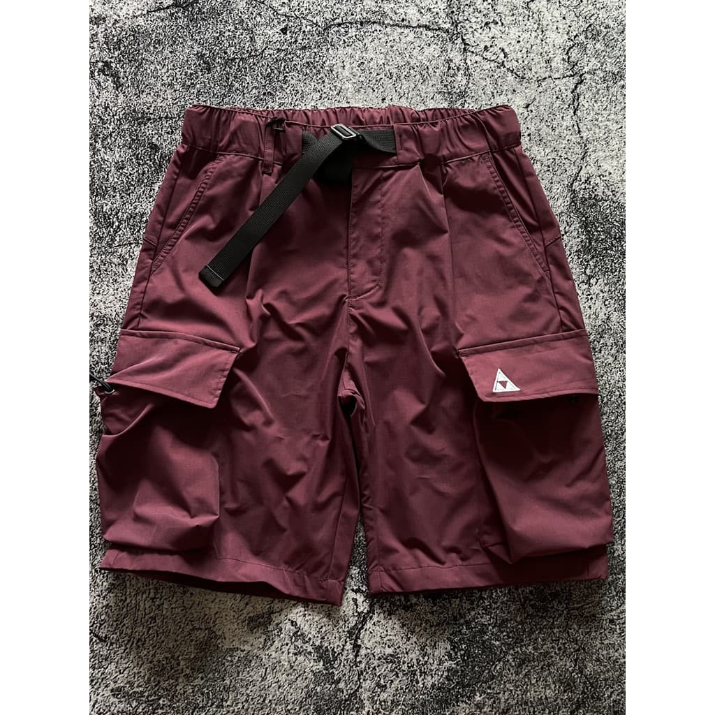 Verão masculino novo estilo na moda fivela cinto solto Multi-bolso triângulo bordado pequena etiqueta cordão cor sólida