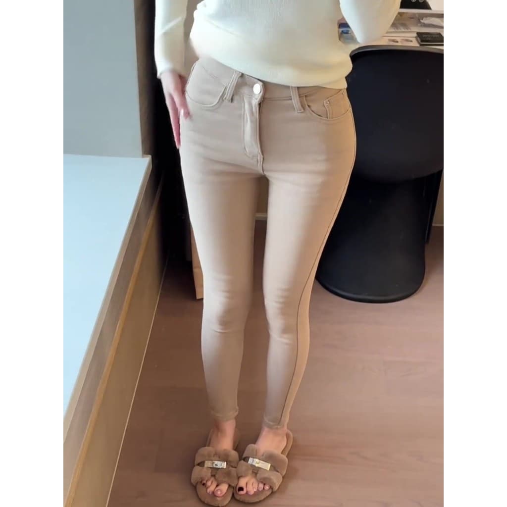 Cáqui velo forro Jeans feminino outono inverno velo quatro lados elástico virilha pêssego nádegas leggings tornozelo-leg
