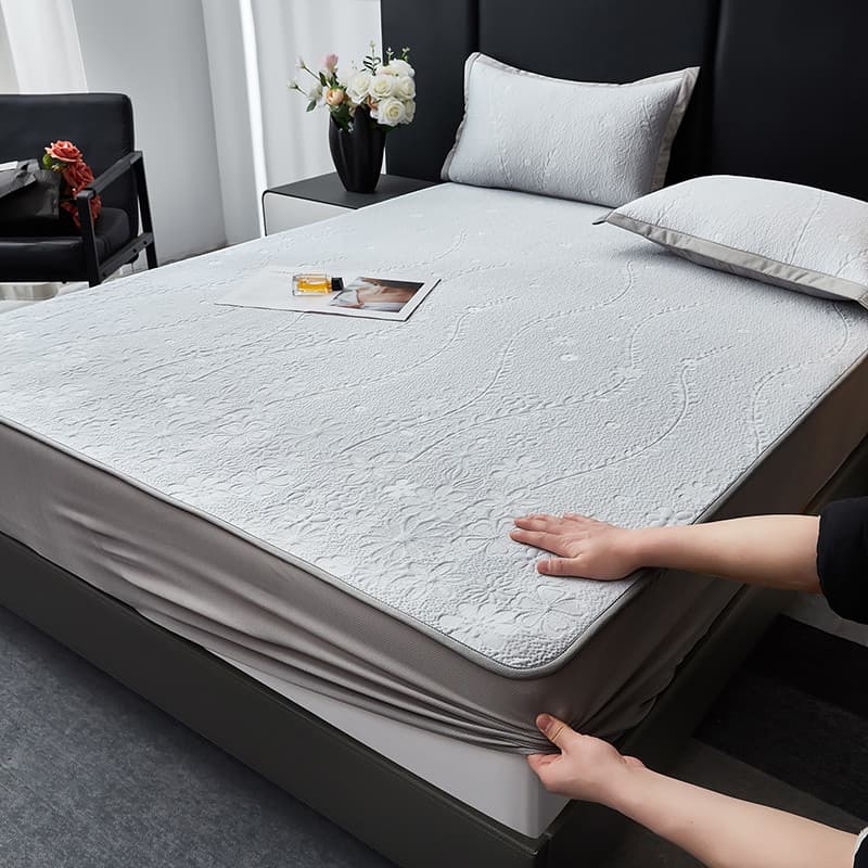 Classe A mãe bebê grau PE Jacquard tapete de seda gelo conjunto de três peças lençol estilo verão máquina lavável ar con