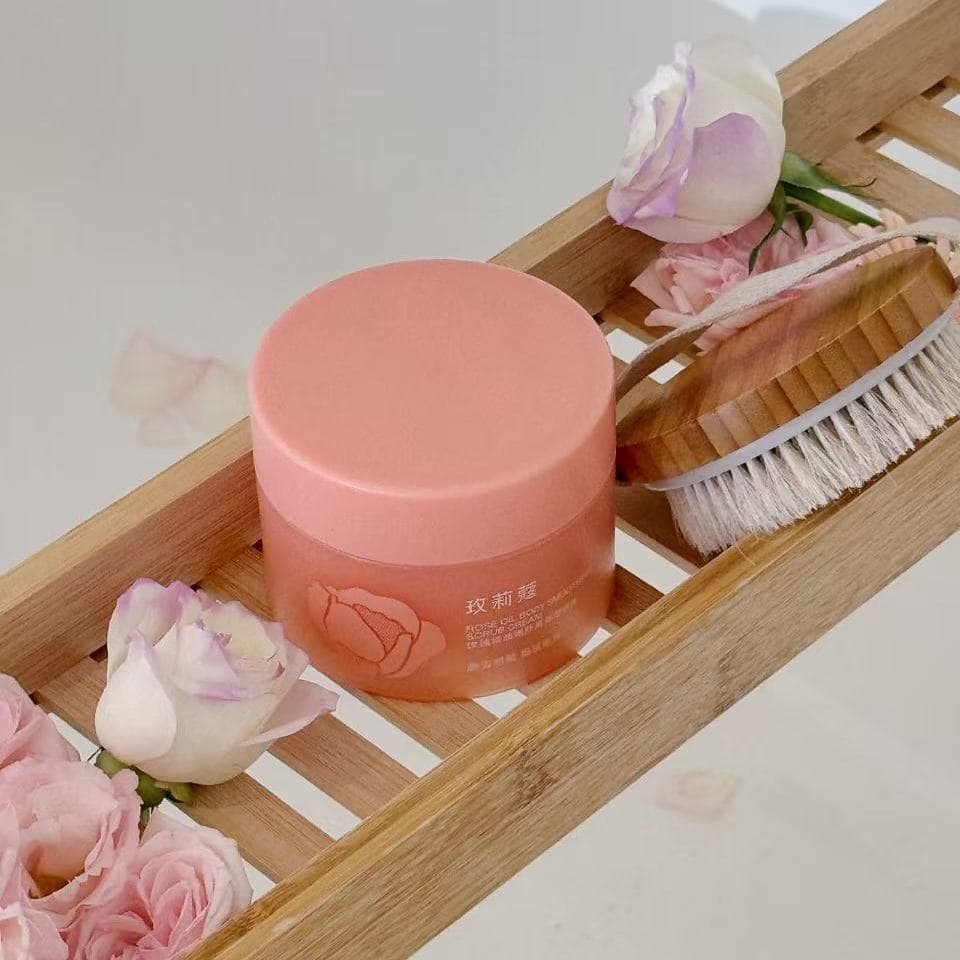 Melico Rose Body Scrub Rose esfolia suavemente cutículas antigas limpa poros sujos nutre nutre ilumina